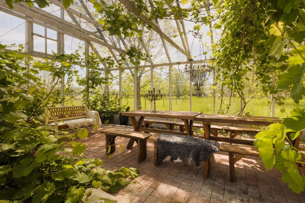 Liste Gard Hostel Ganthem Екстериор снимка